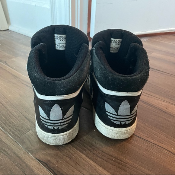 Adidas Forum mid shoes - Picture 2 of 4